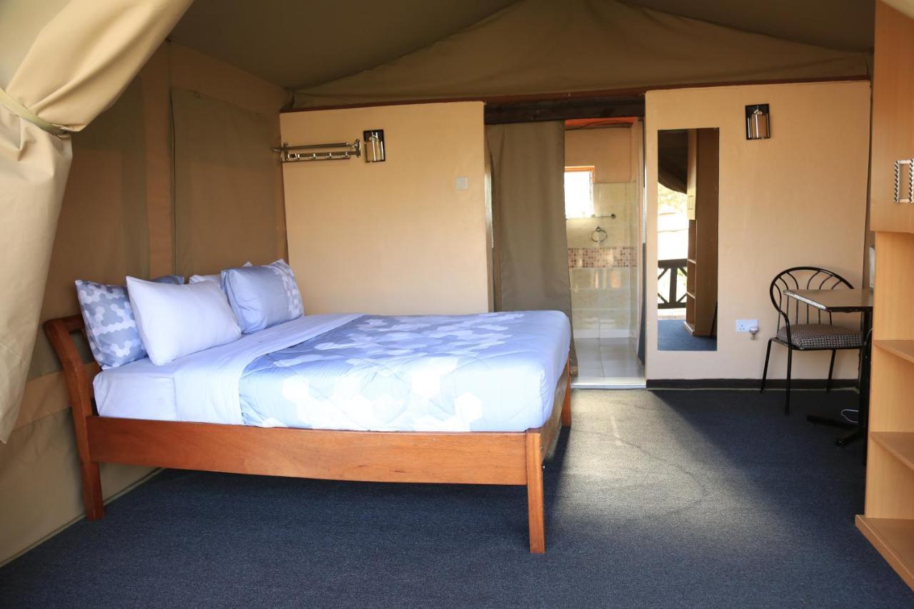 מלון Naivasha West Beach Camp מראה חיצוני תמונה